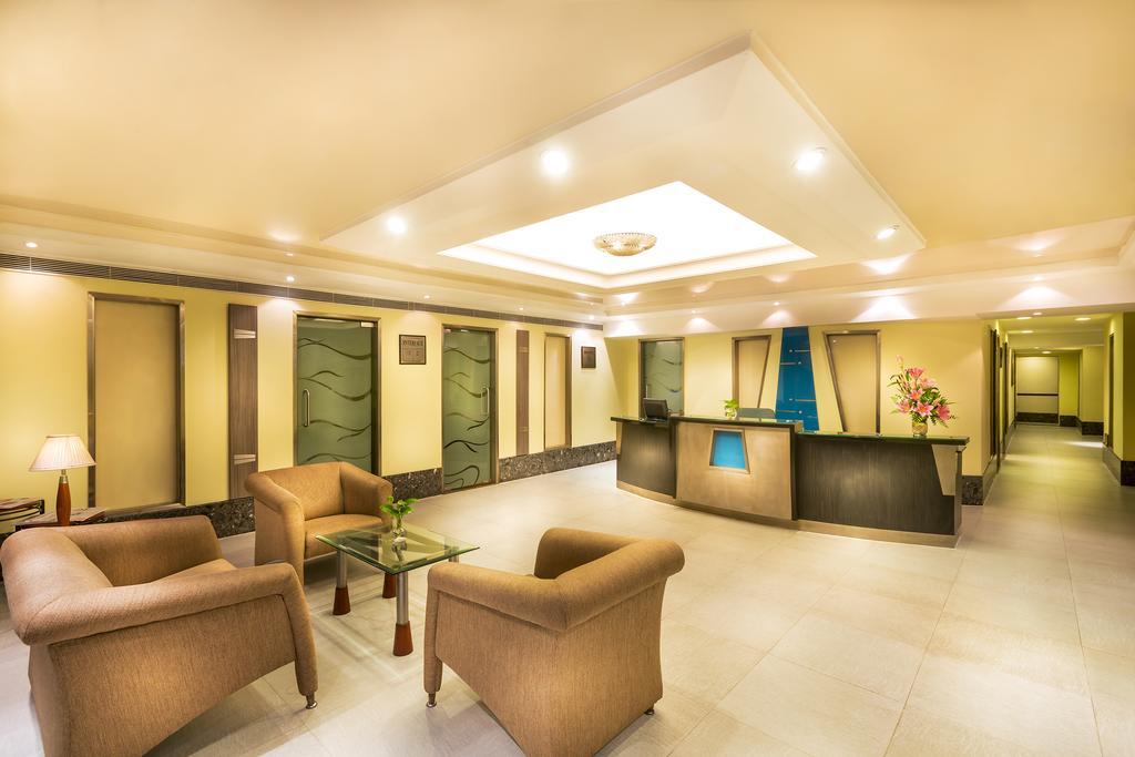 Grand Chennai By Grt Hotels Екстериор снимка Lobby